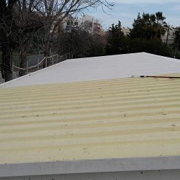 Thermal insulation with polyurethane - Polyurethane foam insulation with Hyperdesmo - Goumas Insulations - Monoseis Goumas